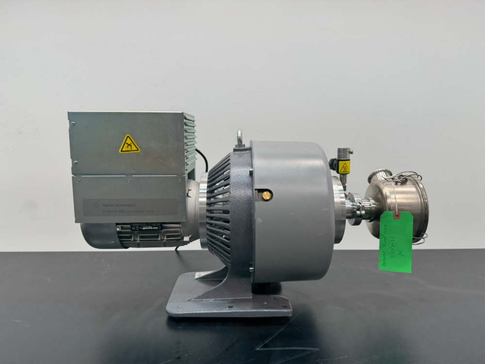Image of Agilent TriScroll 800 Dry Vacuum Pump.